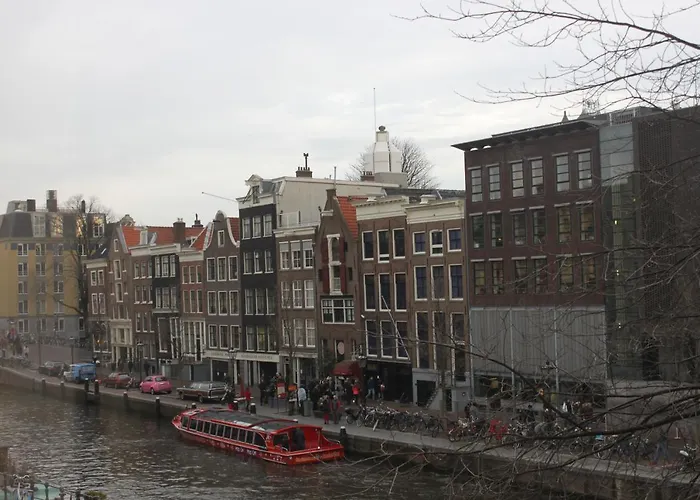 Former Rembrandt Workshop Two Bedroom B&B