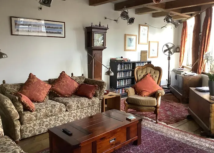 Former Rembrandt Workshop Two Bedroom B&B